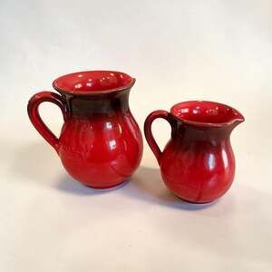 NOS VTG 2 Red Italian Art Pottery Ceramic Pitchers Lg Sm Made in Italy